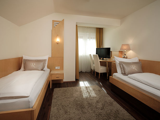 Zweibett-Zimmer im Hotel Rumer Hof